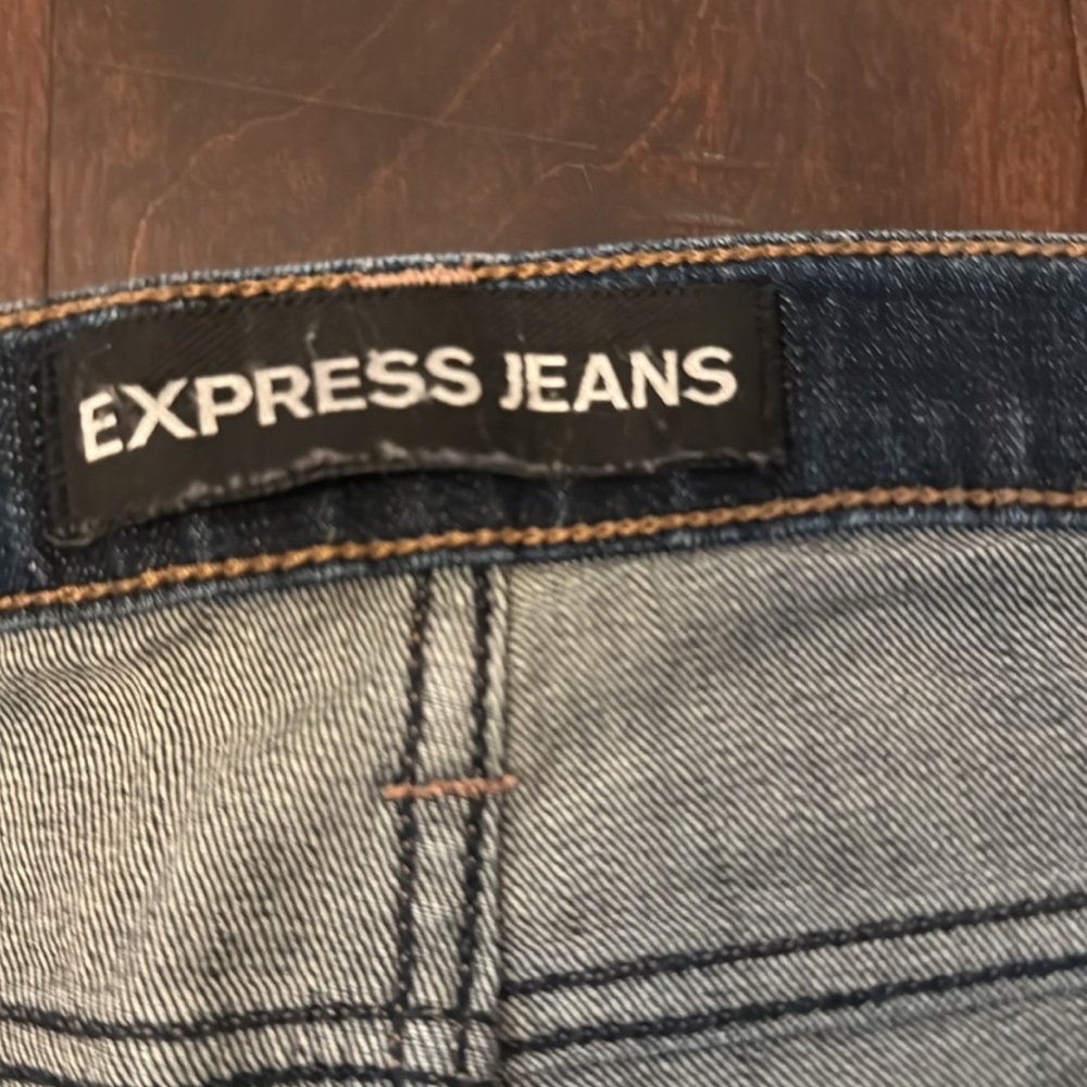 Express Jeans - Picture 4 of 7